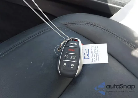 2022 Alfa Romeo Giulia Sprint Rwd z USA, uszkodzony, nr VIN ZARFAMAN9N7664570